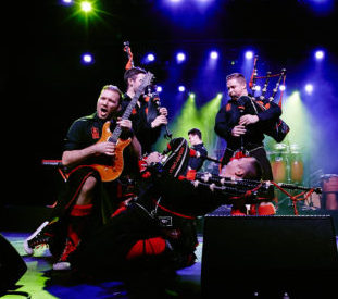 red-hot-chilli-pipers-2